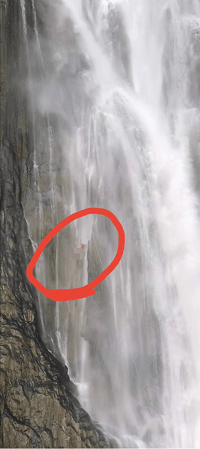 两驴友贵州网红瀑布瀑降被困，其中1人确认死亡 官方：仍在救援另一人