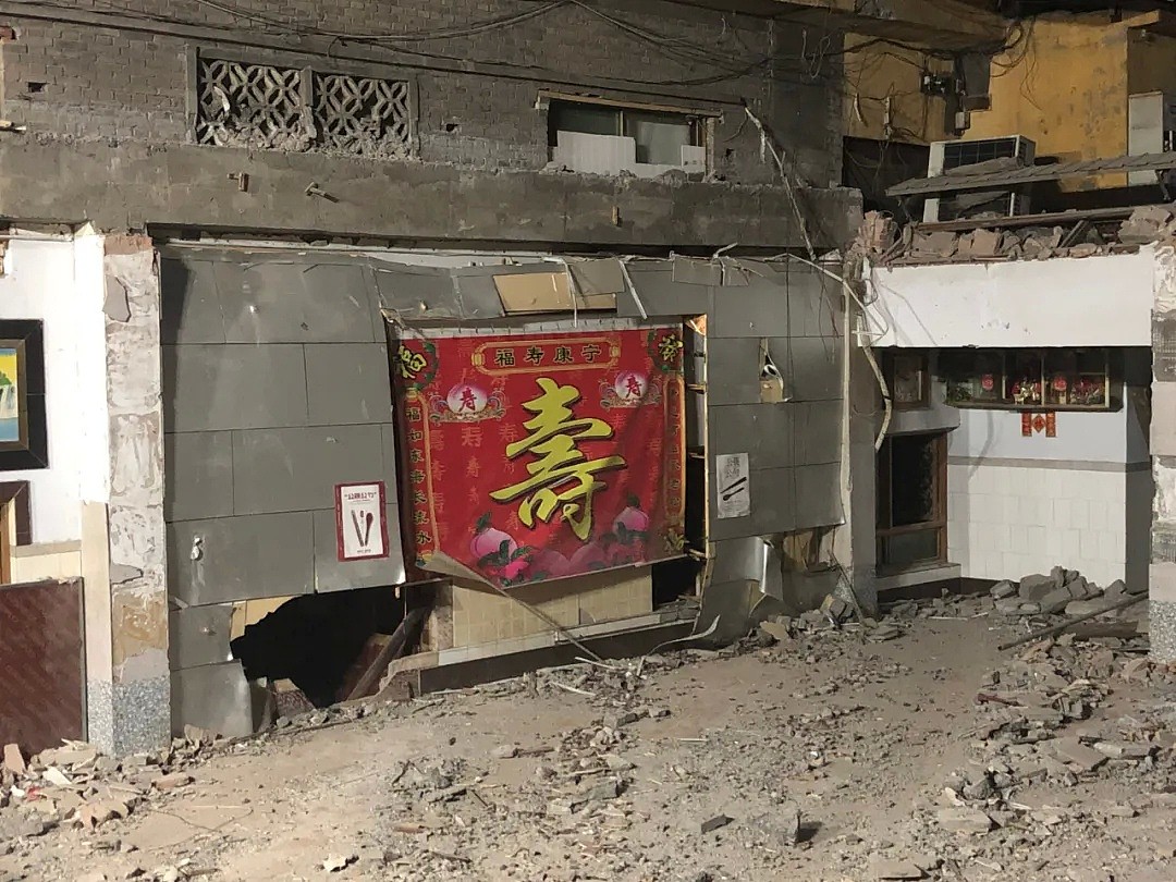 山西襄汾聚仙饭店坍塌29人遇难：如果没有这个，被掩埋人数会更多（组图） - 2