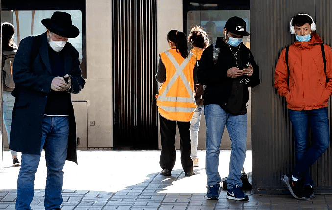 悉尼市区公交疫情扩散！录像揭示戴口罩+社交隔离实行下也会传染乘客，州长：莫方......（组图） - 16