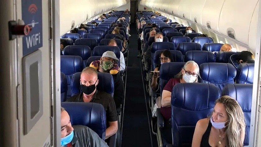 灾难！一架飞机16人确诊新冠肺炎，感染者不戴口罩，祸害全机200乘客，真是太惨了...（组图） - 5