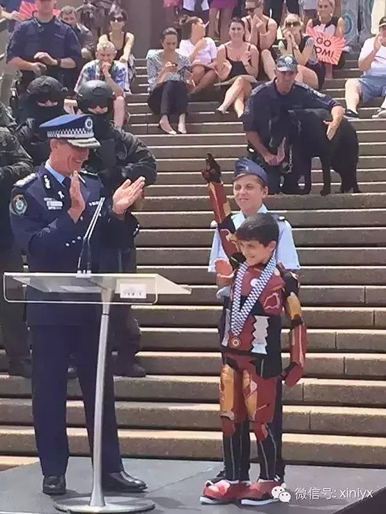 悉尼6岁小男孩身患绝症，临终愿望只有一个！得知真相后，澳洲警察助他圆梦 - 21