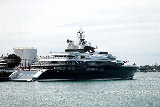 有钱！沙特王子租下整座私人海岛与150名模特狂欢，斥资34亿买游艇（组图） - 4