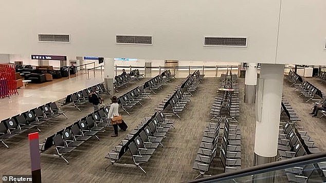 每月巨亏$3亿！旅行禁令下的澳洲机场几乎空无一人，澳男：比我想象中还要怪（视频/组图） - 2
