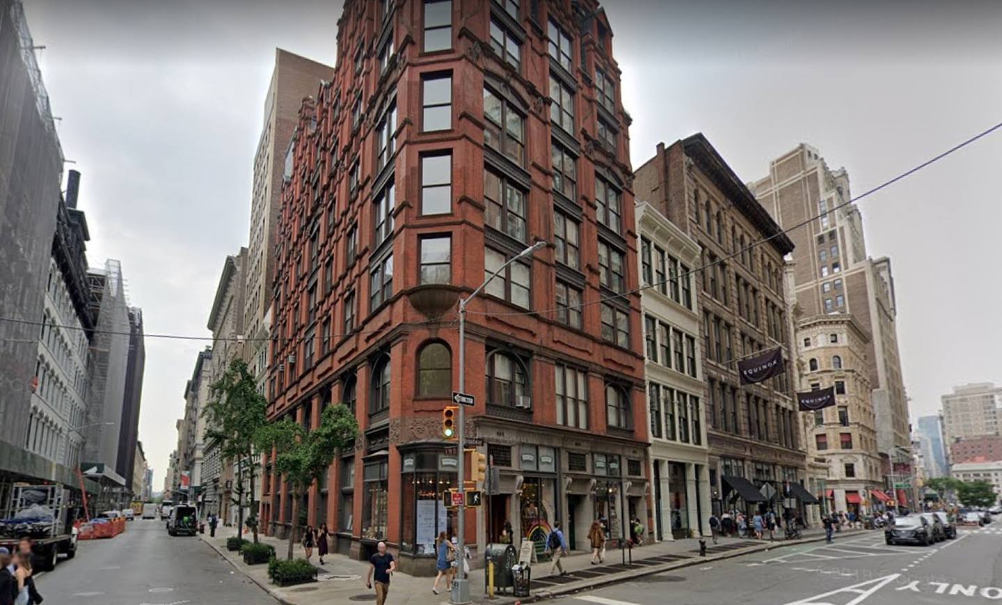 事发地点位于东19街与百老汇的路口（E. 19th St. and Broadway）附近。 （Google地图）