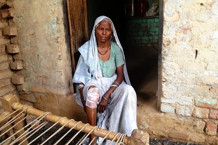 印度又现残忍性侵案！“从几个月大的女婴到90岁老妇人，印度没有女人是安全的”（组图） - 10