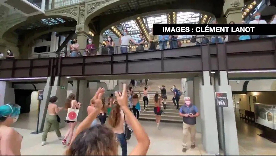 20人在巴黎奥赛裸体抗议 vs 50人在雷恩裸骑游行！法国周日很精彩（组图） - 8