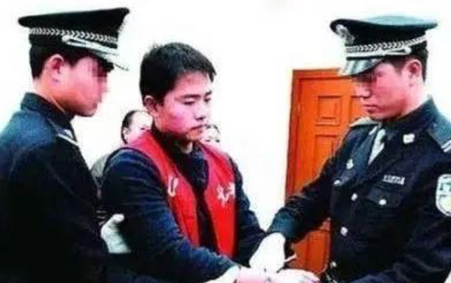中国官方将郭文思减刑案与孙小果案并列提及。（微博@南宁普法）