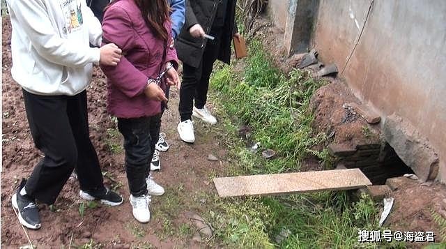 中国55岁奶奶觉得家人对自己不好，为让家人后悔，将2个孙女推进粪坑溺亡（视频/组图） - 2