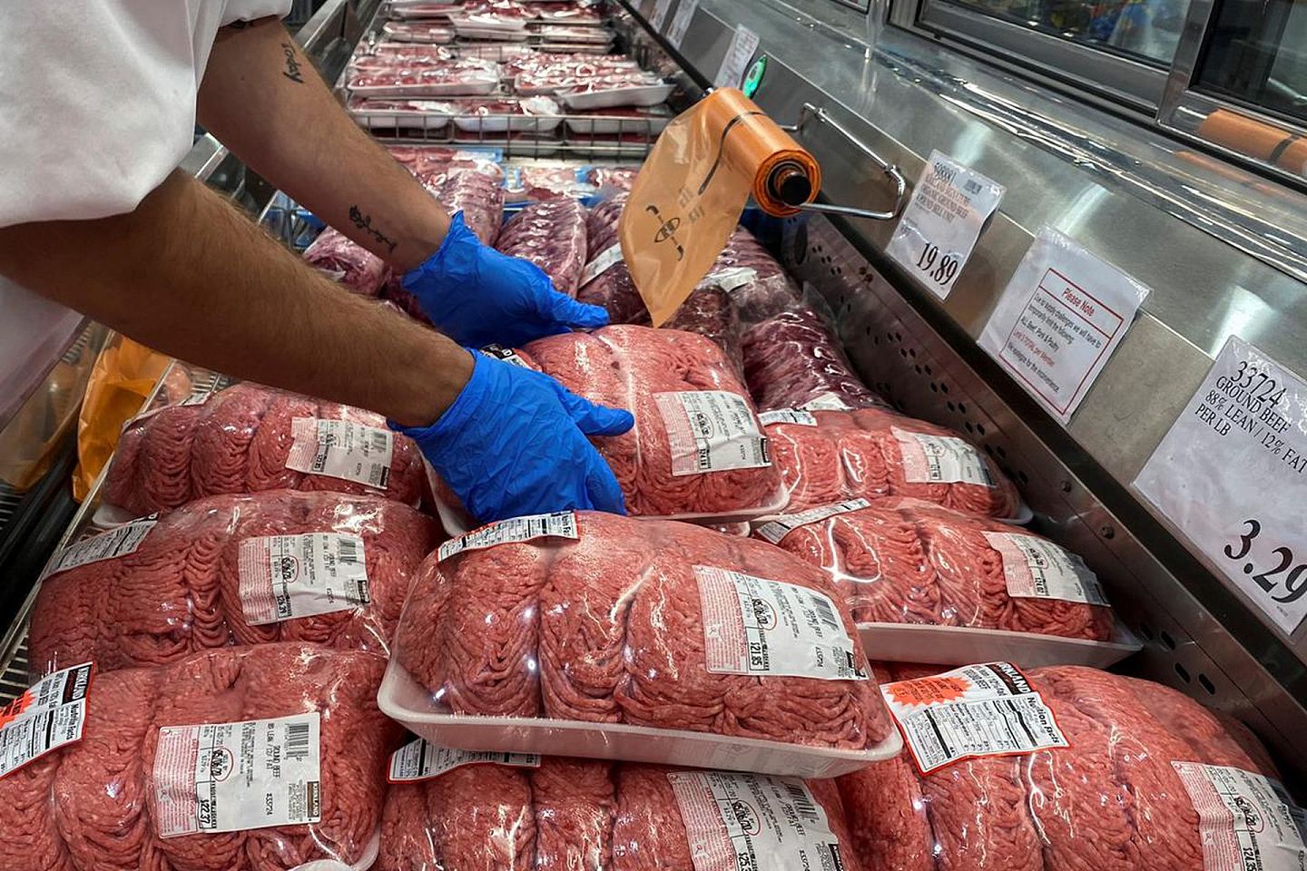 德国政府9月10日宣布出现非洲猪瘟病例，中国等国家随后暂停从德国进口猪肉。 （Reuters）