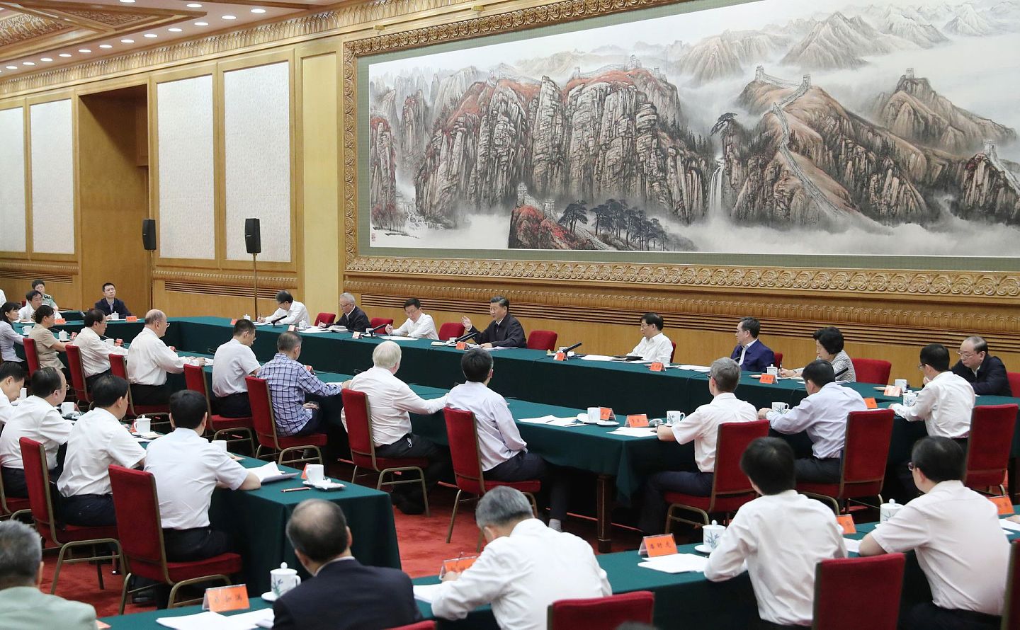 9月11日，中共最高领导人习近平召开科学家座谈会，誓言要解决卡脖子的科技问题。（新华社）
