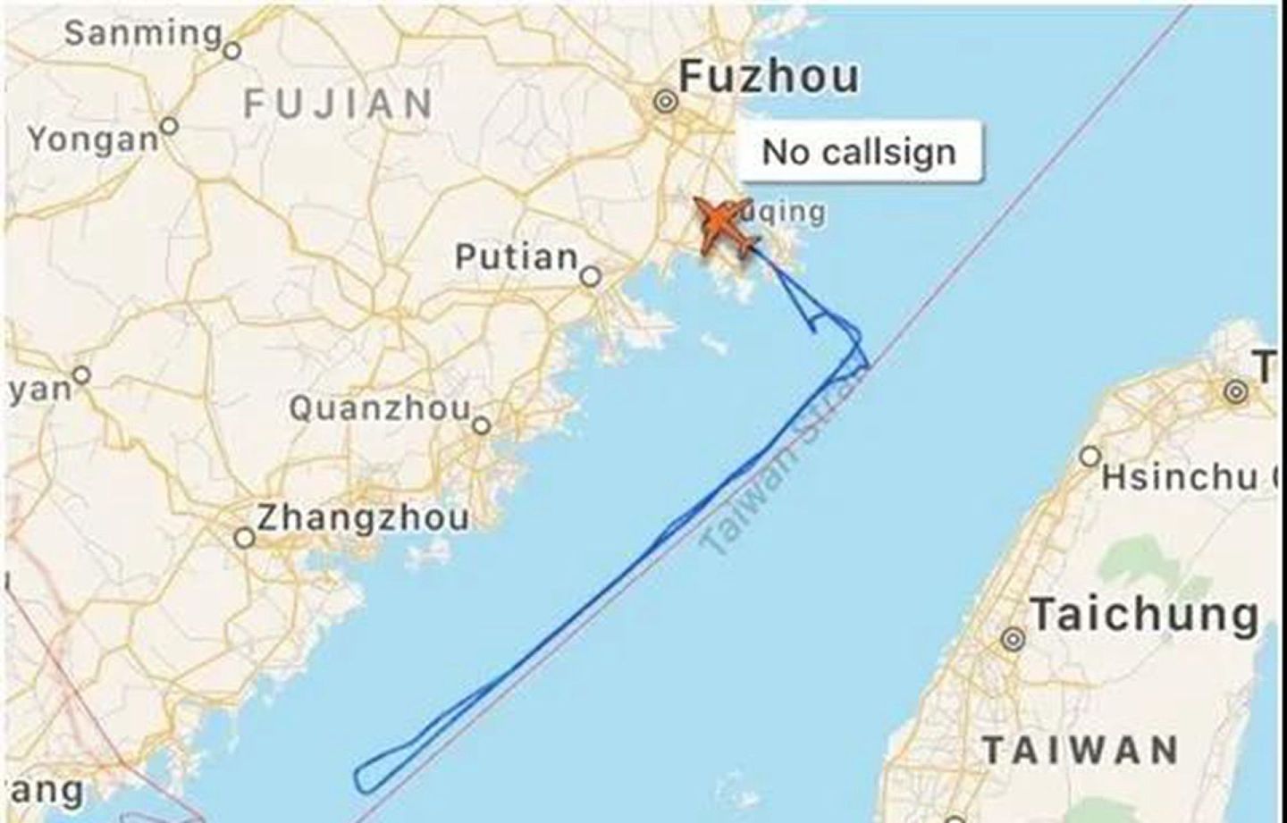 9月初，解放军侦察机现身台海，近两个月，大陆解放军已经针对台湾进行了密集演练或者抵近。 。 （微信@兵工科技）