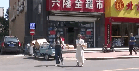 中国19岁女孩遭出租司机持刀猥亵，现场录音内容曝光，容不堪入耳…（视频/组图） - 1