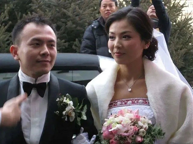 嫁京城200亿豪门10年，当年婚礼奢华震惊整个北京城，真相浮出水面后…她真的太惨了（组图） - 8
