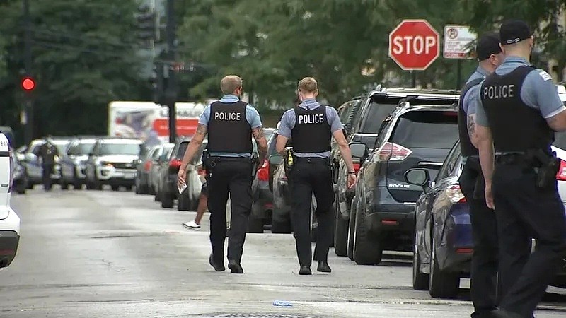 美国芝加哥血腥枪击！51人中弹9人死，20岁小伙被爆头，5岁女童惨丧命（组图） - 7