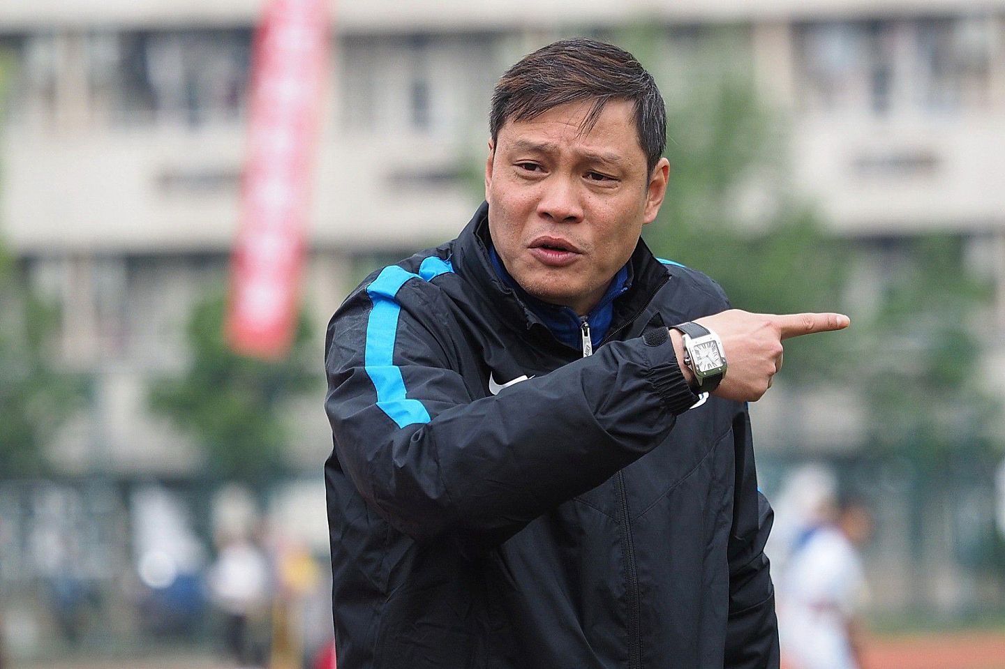 中国足球名宿范志毅就经常批评中国足球有“外行领导内行”的顽疾。（视觉中国）