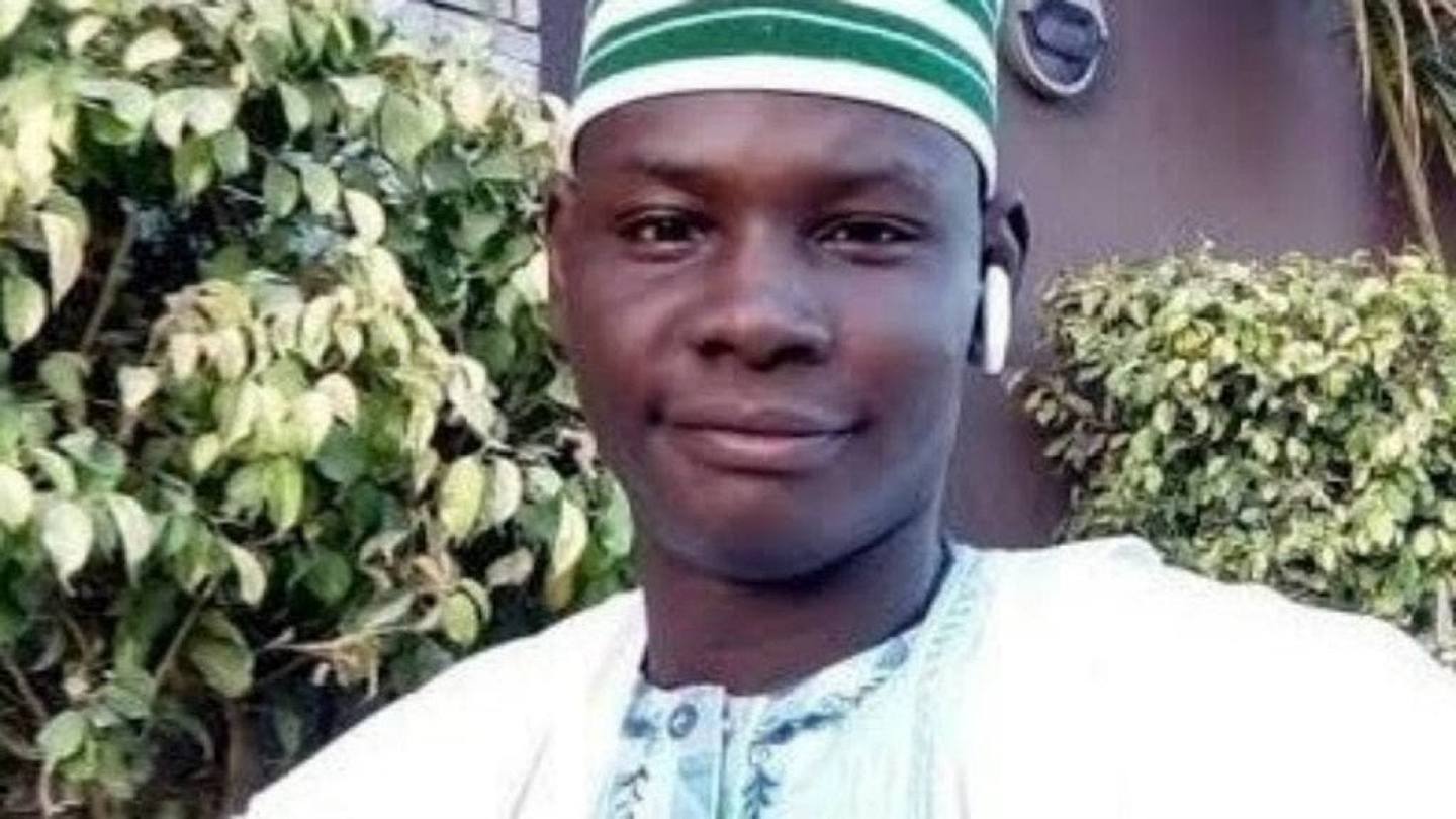 尼日利亞卡諾州（Kano State）22歲青年謝里夫亞米努在WhatsApp聊天室內分享了一首歌曲，豈料卻被指控「發表褻瀆先知穆罕默德（Prophet Mohammed）的言論」，8月10日遭當地伊斯蘭法庭判處死刑（Twitter@UNSRCulture）