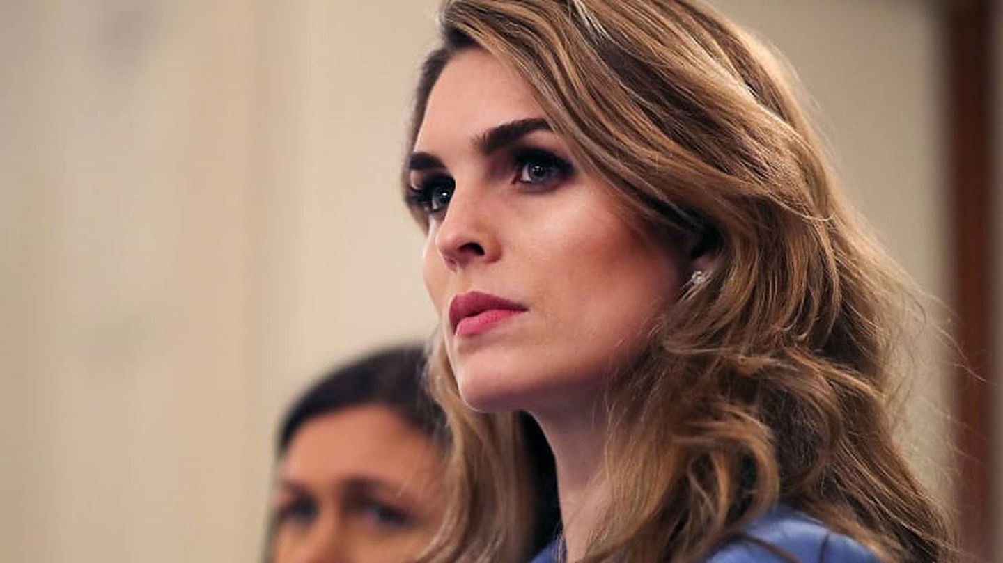 特朗普有可能是被他的高级助理希克斯（Hope Hicks）所传染。 美国总统特朗普（Donald Trump）1日晚证实，希克斯新冠检测阳性，他自己和第一夫人都进行了核酸检测。 （Getty）