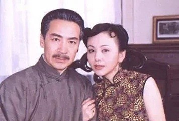华人女星两度嫁豪门，两度遭抛弃，40岁性感写真惊艳所有人！（组图） - 11