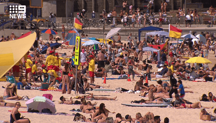 气温持续上涨，Bondi海滩涌入上千人！市议会警告：或再次关闭海滩（组图） - 6