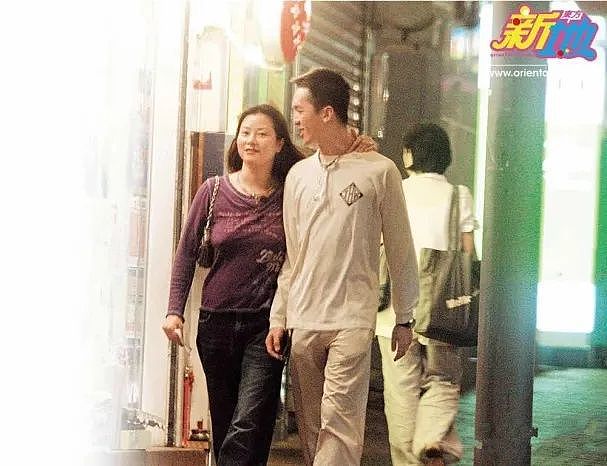 自称不婚，多年3女共1夫，如今独宠新欢：这位才是真“海王”！（组图） - 12