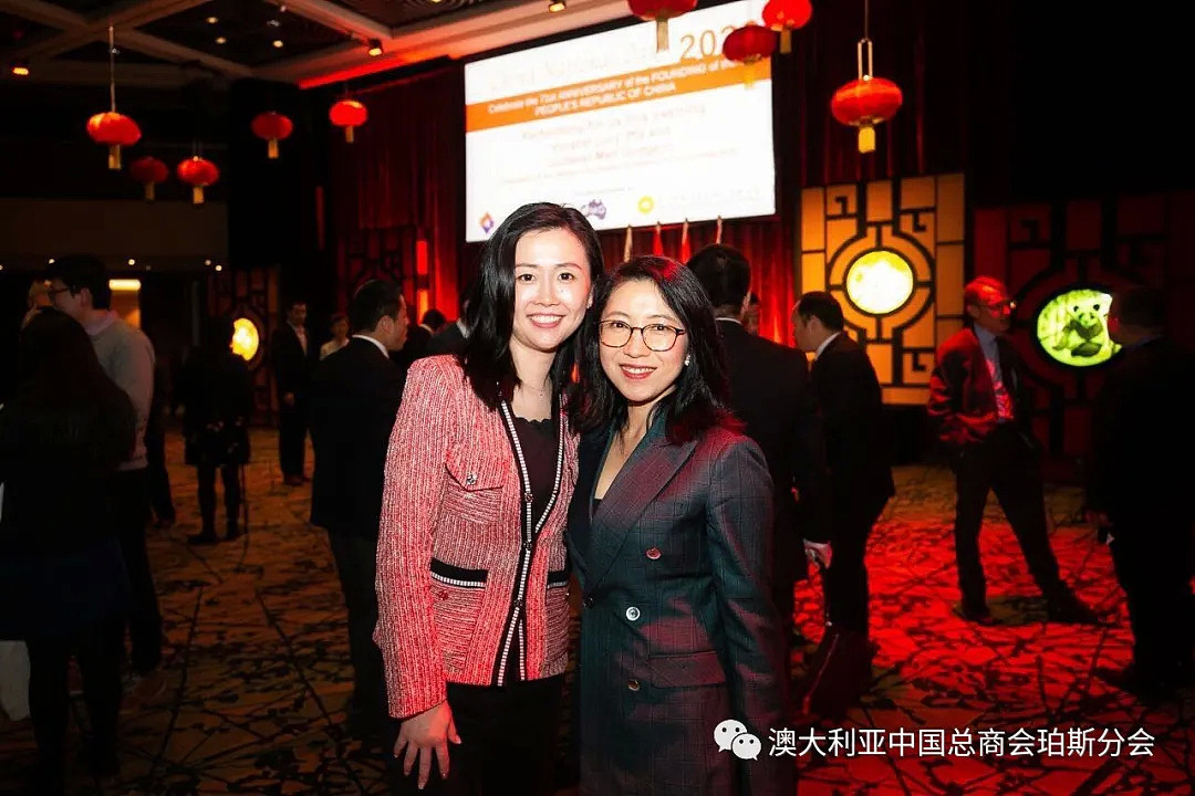 CCCA珀斯分会与ACBC 西澳分会联合举办庆祝中国国庆71周年晚会 - 17