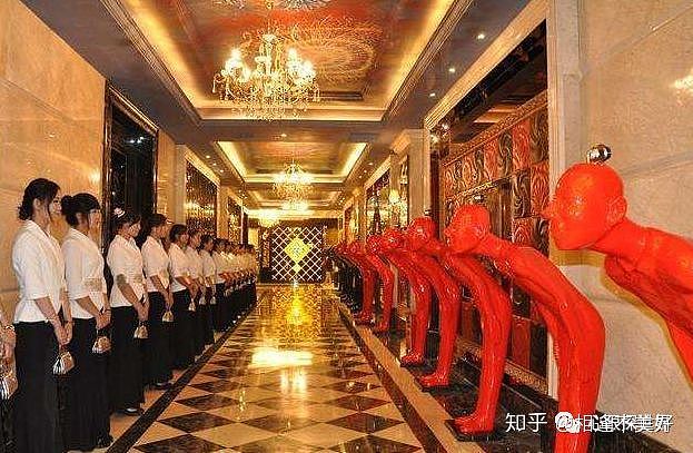 北京顶级夜总会“天上人间”神秘消亡：被害花魁家查出了高官的电话（组图） - 1