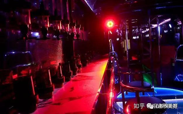 北京顶级夜总会“天上人间”神秘消亡：被害花魁家查出了高官的电话（组图） - 2