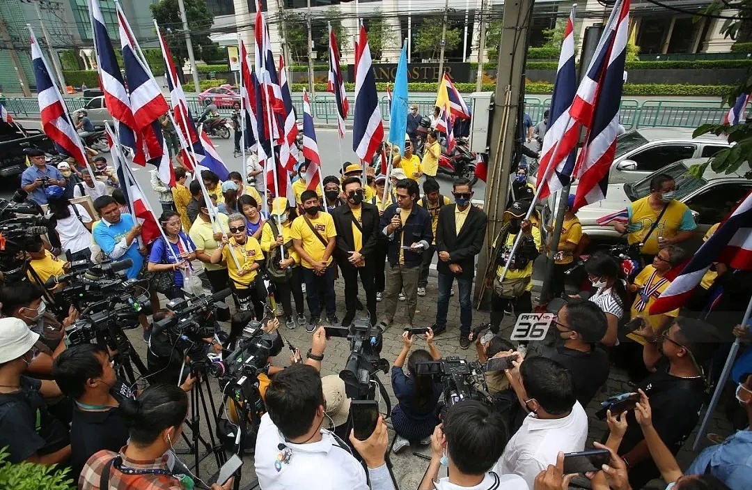 泰国又要乱了？反政府示威者和“保皇派”大军，明日要在街头对决了！（组图） - 3