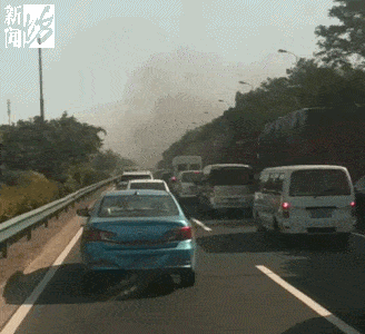 今晨上海外环6车相撞，3人受伤！现场浓烟滚滚，道路一度封闭（视频/组图） - 6