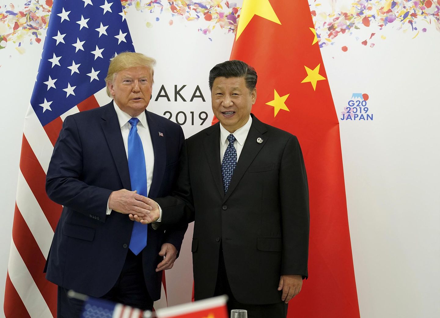 2019年6月29日，习近平（右）与特朗普在G20（二十国集团）大阪峰会期间会晤。（Reuters）