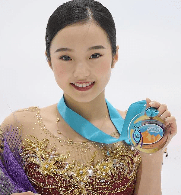 ​19岁日本体坛第一美少女，出身亿万贵族却拒绝躺赢：我的目标是奥运冠军！（组图） - 1