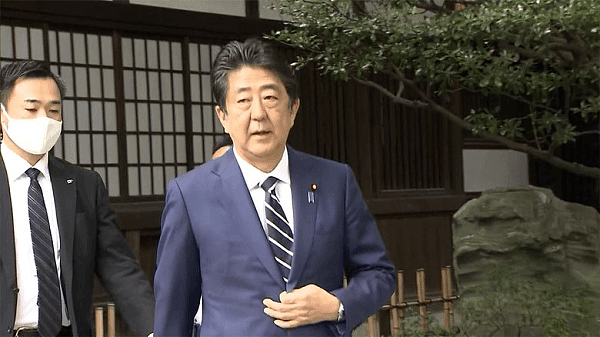 日本前首相安倍晋三时隔一个月再次参拜靖国神社（图） - 1