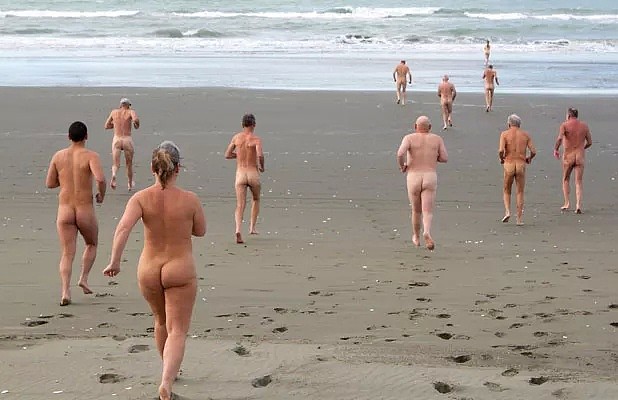 这两天，如果你在新西兰看到邻居在花园赤身裸体，千万别惊掉下巴…（组图） - 41