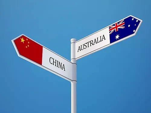 目前的中澳关系下，我们的选择是留在澳洲还是回国发展？ - 2