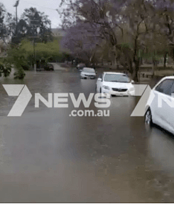 强风暴来袭！昆州多地道路被淹，交通严重受阻，气象局发布山洪及雷暴警告（组图） - 5