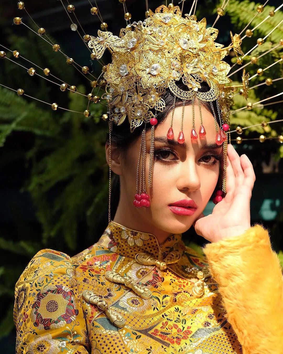 【美女】27岁泰国最新环球小姐冠军，混血颜火遍全网！网友：郎朗老婆，是你吗？（组图） - 24