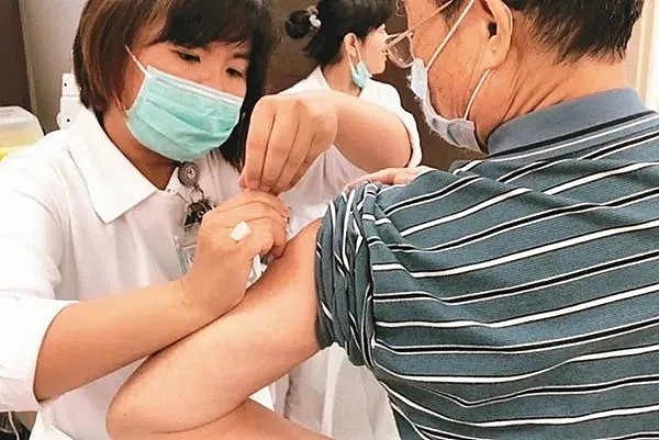 流感新冠双感染毒性强万倍！新加坡卫生部：流感疫苗要赶紧打！（组图） - 9
