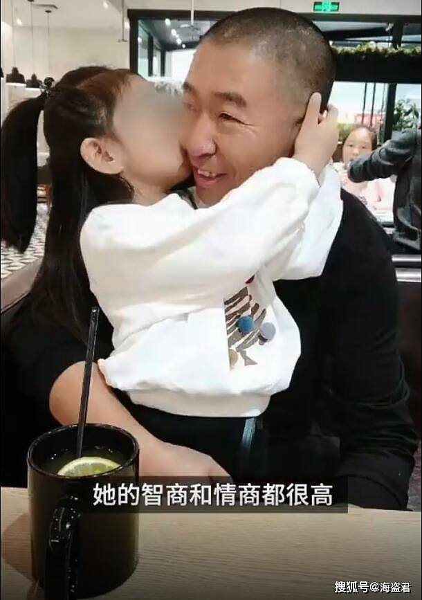 中国“被虐待6岁女童”：爸爸把她宠成公主，妈妈却把她踩进泥土（组图） - 7