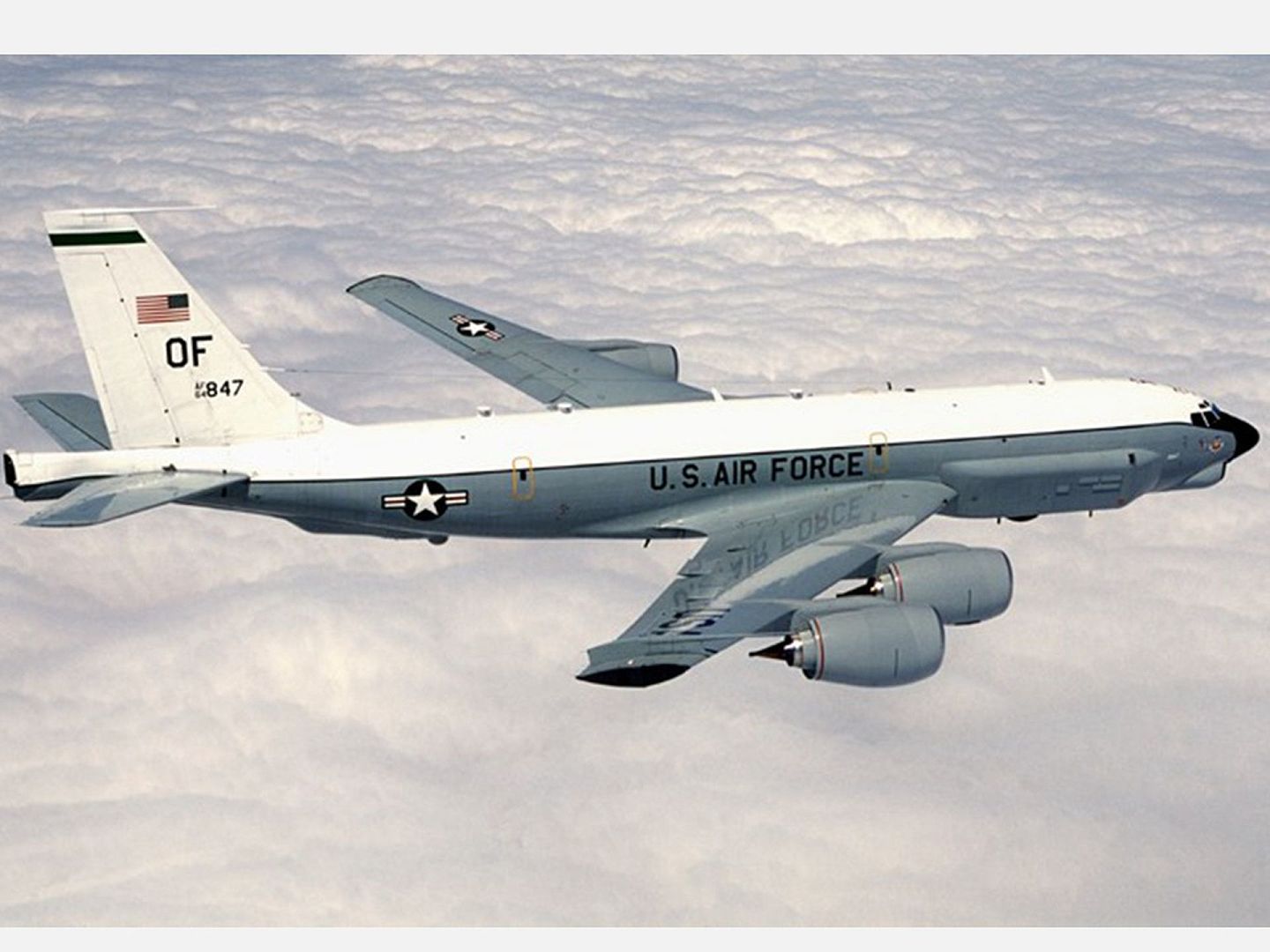 美军对外的军事任务往往是秘而不宣，图为2020年1月17日，美国派出RC-135S、WC-135W核侦察机飞抵美国驻冲绳基地，以加强对朝鲜监视。（U.S.AIR FORCE）