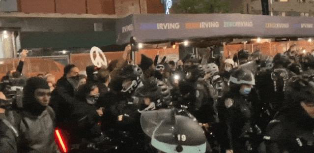 美国多地选后动荡，曼哈顿大规模示威60人被捕，纽约再次部署警力（视频/组图） - 11