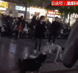 性虐、皮鞭、字母圈…震撼全中国的郑州街头狗爬门真相揭露！（视频/组图） - 4