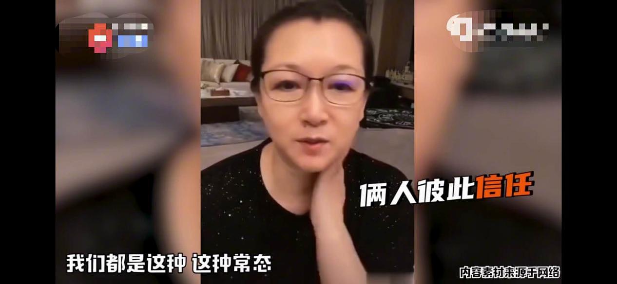 球球和妈妈直播，“蛇精脸”遭吐槽，妈妈颜值高气质超好