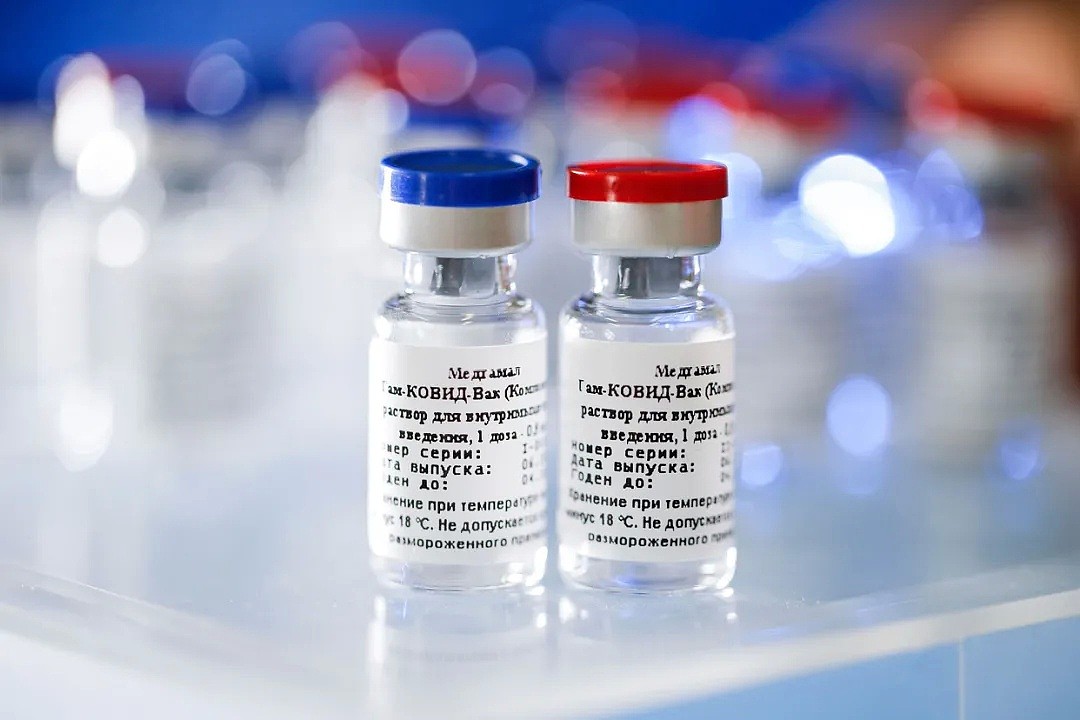 比辉瑞还猛？俄罗斯新冠疫苗宣称有效率92%！中国疫苗也有新消息，疫苗竞赛白热化（组图） - 1