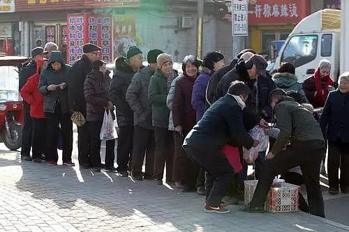 【女性】报警没用，我花了2年时间才把妈妈从骗子手里救回来（组图） - 22