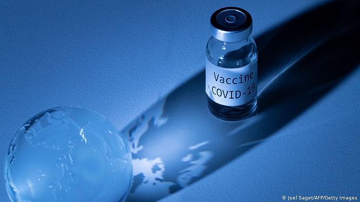 Symbolbild Covid-19-Impfstoff Frankreich