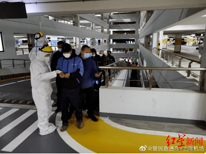 上海浦东机场又有新确诊，香港出现最大感染群组，130人集体感染！吴尊友：冬季面临大考（组图） - 1