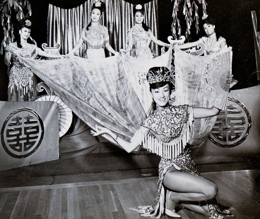 【深读】93岁华裔艳舞女郎，她把美国的夜总会给跳遍了（组图） - 4