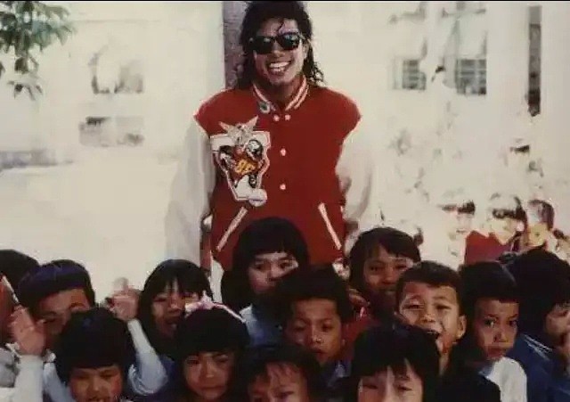 33年前，迈克尔·杰克逊在中国农村，度过了特殊的一天（组图） - 7