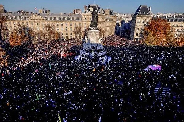 全法70城大游行，巴黎近5万人引暴乱，与警察对战：“勿以安全为借口限制自由”（组图） - 3