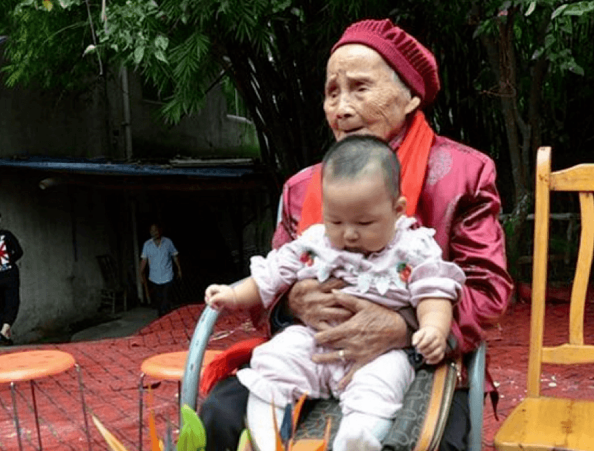 中国118岁老人分享“独特”长寿秘诀：坚持喝凉水，最关键的是每天都要做这件事（图） - 1
